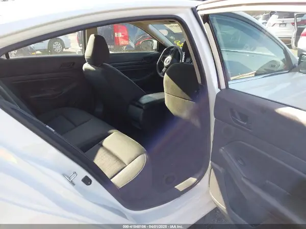 1N4BL4BV6PN327117 2023 NISSAN ALTIMA - Image 8