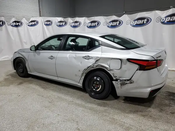 1N4BL4BV6PN362224 2023 NISSAN ALTIMA - Image 2