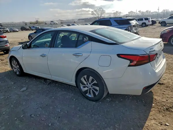 1N4BL4BV6PN365947 2023 NISSAN ALTIMA - Image 2
