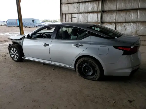 1N4BL4BV6PN383669 2023 NISSAN ALTIMA - Image 2