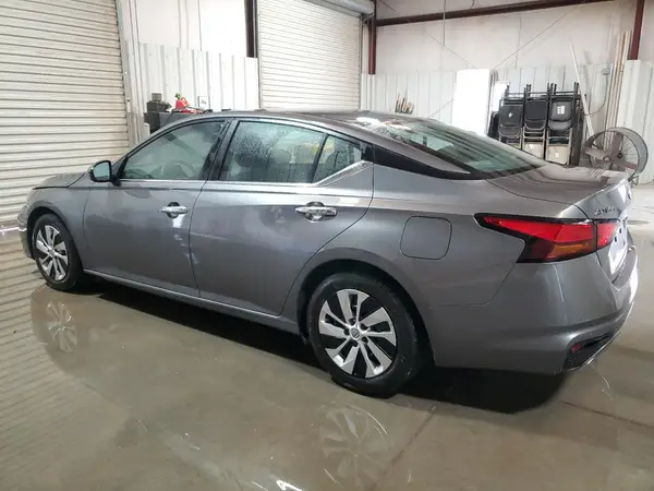 1N4BL4BV6PN402687 2023 NISSAN ALTIMA - Image 2