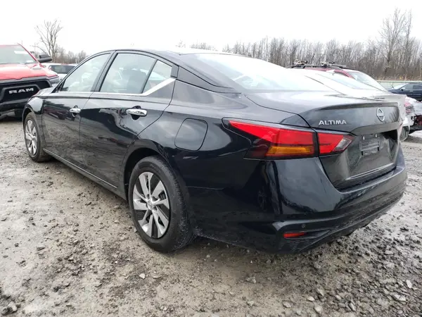 1N4BL4BV6RN302527 2024 NISSAN ALTIMA - Image 2