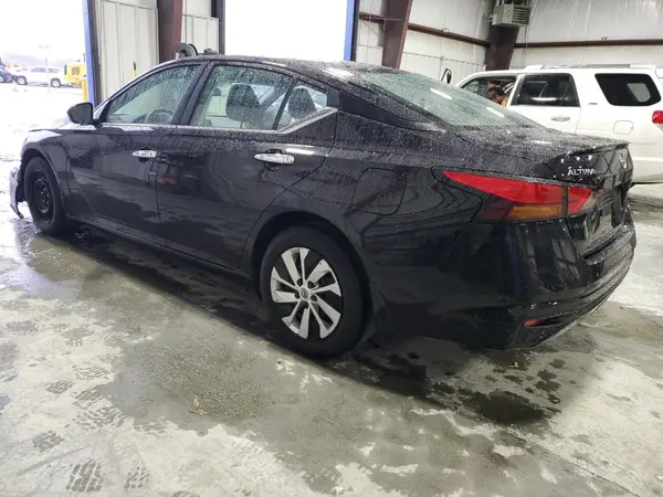 1N4BL4BV6RN317917 2024 NISSAN ALTIMA - Image 2