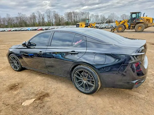 1N4BL4BV6RN335382 2024 NISSAN ALTIMA - Image 2
