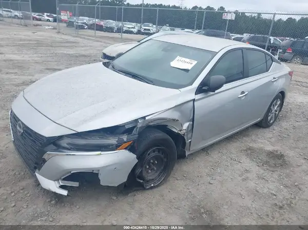 1N4BL4BV6RN349976 2024 NISSAN ALTIMA - Image 2