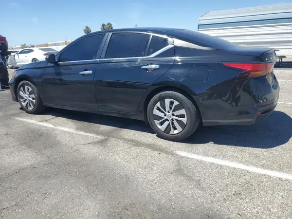 1N4BL4BV6RN350755 2024 NISSAN ALTIMA - Image 2