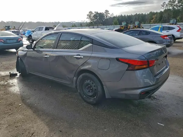 1N4BL4BV6RN367653 2024 NISSAN ALTIMA - Image 2