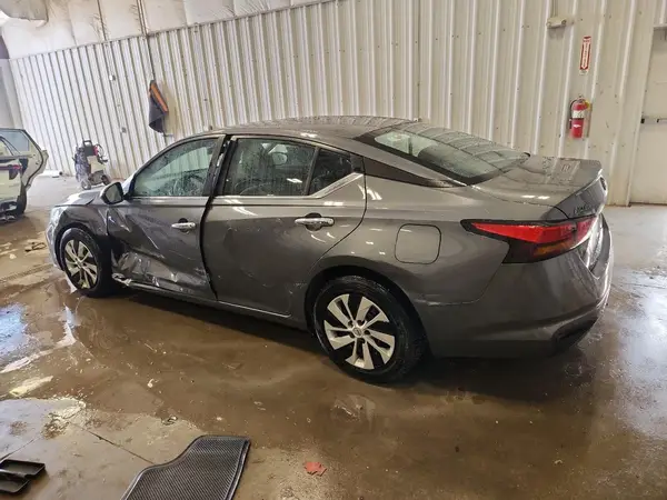 1N4BL4BV6RN371833 2024 NISSAN ALTIMA - Image 2