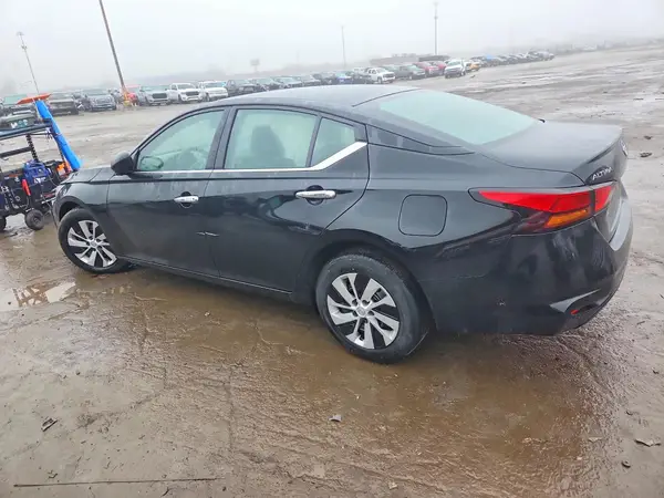 1N4BL4BV6RN385814 2024 NISSAN ALTIMA - Image 2