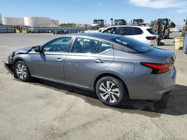 1N4BL4BV6RN410744 2024 NISSAN ALTIMA - Image 2