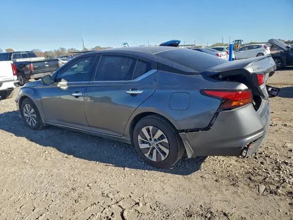 1N4BL4BV6RN412302 2024 NISSAN ALTIMA - Image 2