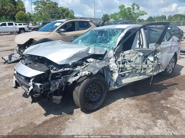 1N4BL4BV6RN417905 2024 NISSAN ALTIMA - Image 2