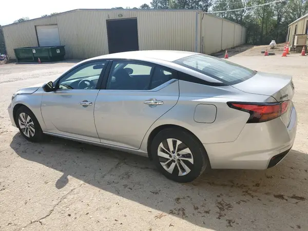 1N4BL4BV6RN418388 2024 NISSAN ALTIMA - Image 2