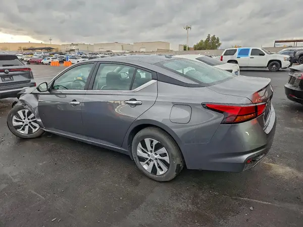 1N4BL4BV6SN410359 2025 NISSAN ALTIMA - Image 2