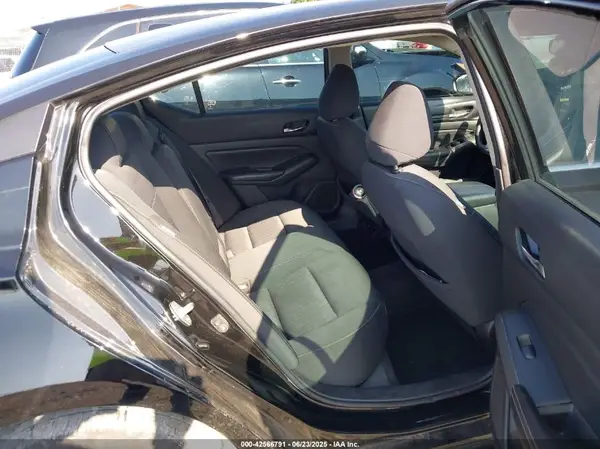 1N4BL4BV7KC110888 2019 NISSAN ALTIMA - Image 8