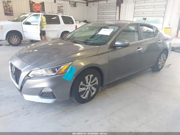 1N4BL4BV7KC120482 2019 NISSAN ALTIMA - Image 2