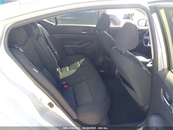 1N4BL4BV7KC124516 2019 NISSAN ALTIMA - Image 8