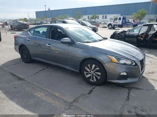 1N4BL4BV7KC143633 2019 NISSAN ALTIMA - Image 1