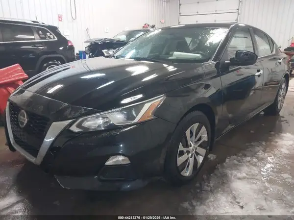 1N4BL4BV7KC176809 2019 NISSAN ALTIMA - Image 2