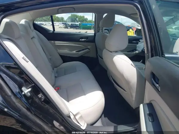 1N4BL4BV7KC179631 2019 NISSAN ALTIMA - Image 8