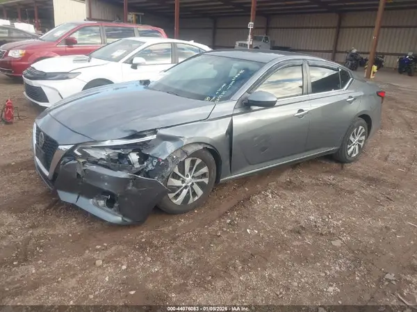 1N4BL4BV7KC212708 2019 NISSAN ALTIMA - Image 2