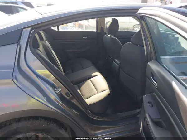 1N4BL4BV7KC215625 2019 NISSAN ALTIMA - Image 8