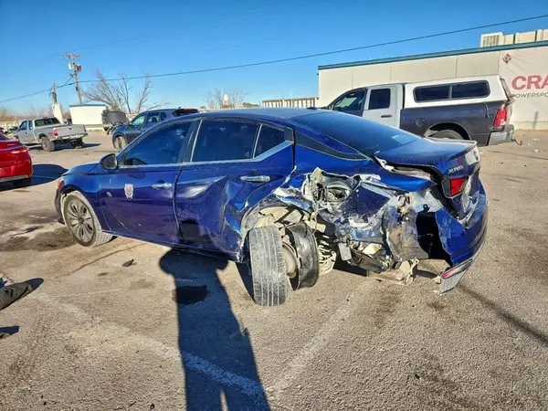 1N4BL4BV7KC220484 2019 NISSAN ALTIMA - Image 2