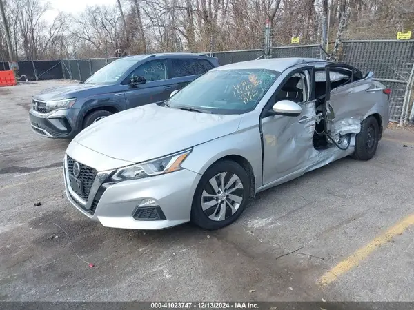 1N4BL4BV7KC228780 2019 NISSAN ALTIMA - Image 2