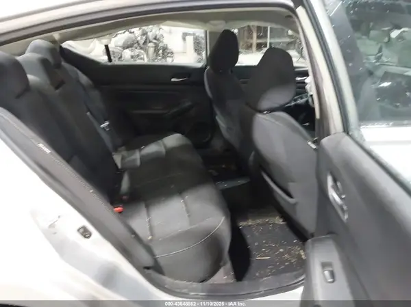 1N4BL4BV7KC243070 2019 NISSAN ALTIMA - Image 8