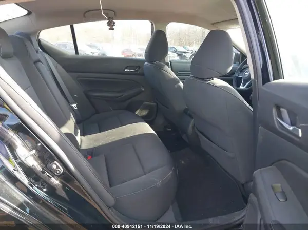 1N4BL4BV7KC243666 2019 NISSAN ALTIMA - Image 8