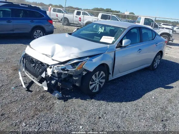1N4BL4BV7KC246678 2019 NISSAN ALTIMA - Image 2
