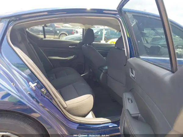 1N4BL4BV7KN303787 2019 NISSAN ALTIMA - Image 8