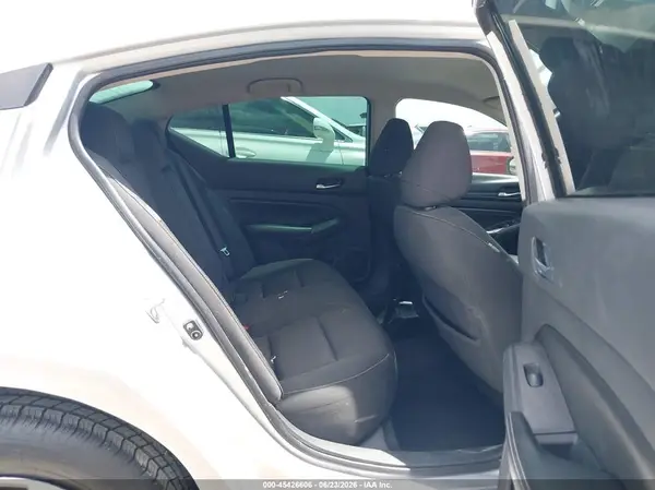 1N4BL4BV7KN304261 2019 NISSAN ALTIMA - Image 8