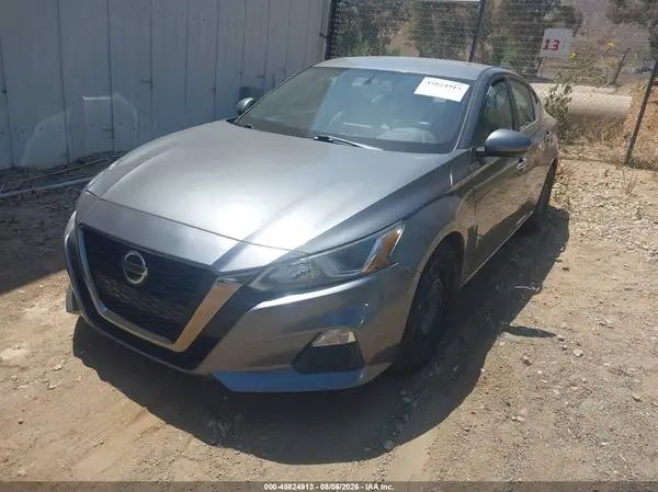 1N4BL4BV7KN305667 2019 NISSAN ALTIMA - Image 2
