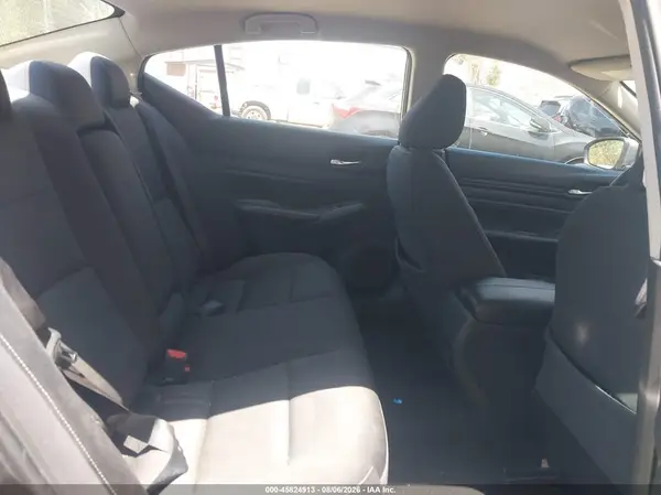 1N4BL4BV7KN305667 2019 NISSAN ALTIMA - Image 8