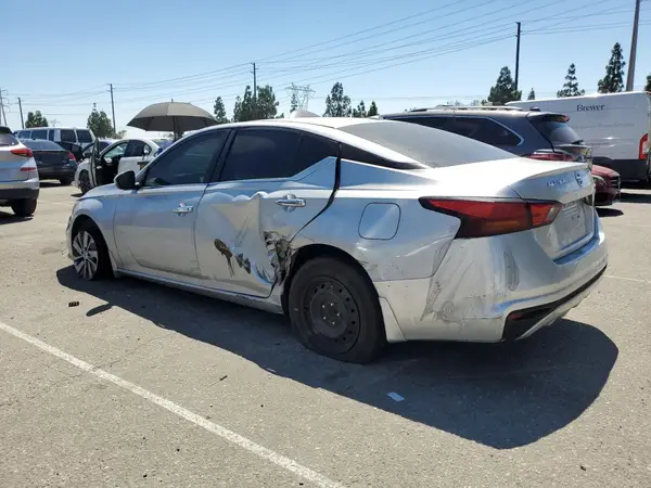 1N4BL4BV7KN311372 2019 NISSAN ALTIMA - Image 2