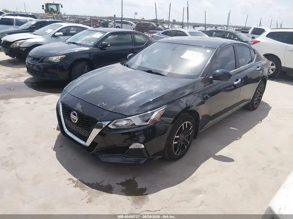 1N4BL4BV7KN315826 2019 NISSAN ALTIMA - Image 2