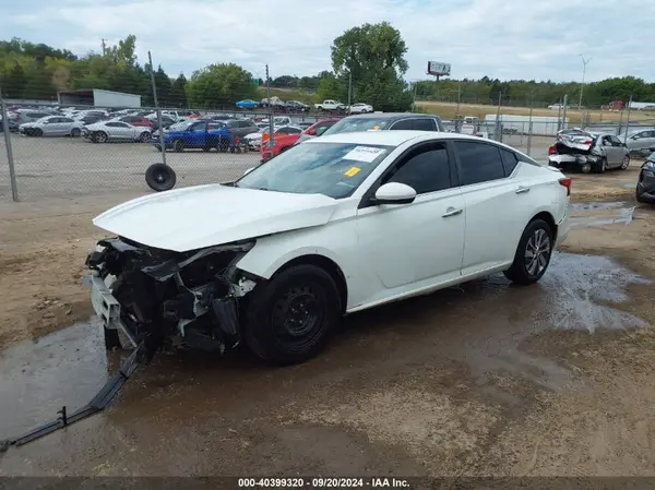 1N4BL4BV7LC135243 2020 NISSAN ALTIMA - Image 2