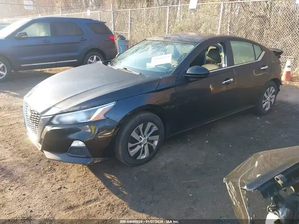 1N4BL4BV7LC214802 2020 NISSAN ALTIMA - Image 2