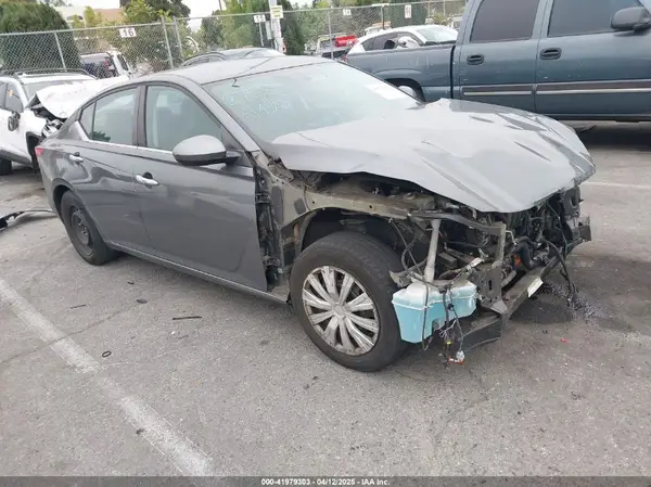 1N4BL4BV7LC214976 2020 NISSAN ALTIMA - Image 1