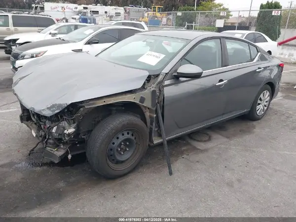 1N4BL4BV7LC214976 2020 NISSAN ALTIMA - Image 2