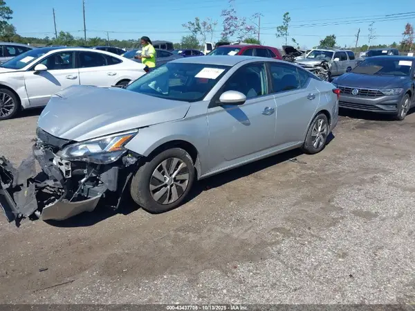 1N4BL4BV7LC215366 2020 NISSAN ALTIMA - Image 2