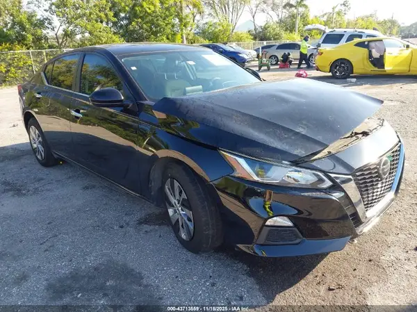 1N4BL4BV7LC236573 2020 NISSAN ALTIMA - Image 1
