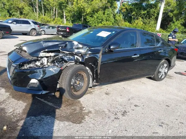 1N4BL4BV7LC236573 2020 NISSAN ALTIMA - Image 2