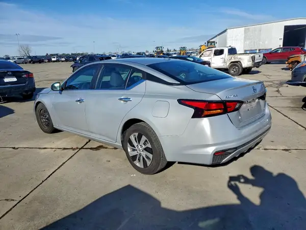 1N4BL4BV7LC241806 2020 NISSAN ALTIMA - Image 2