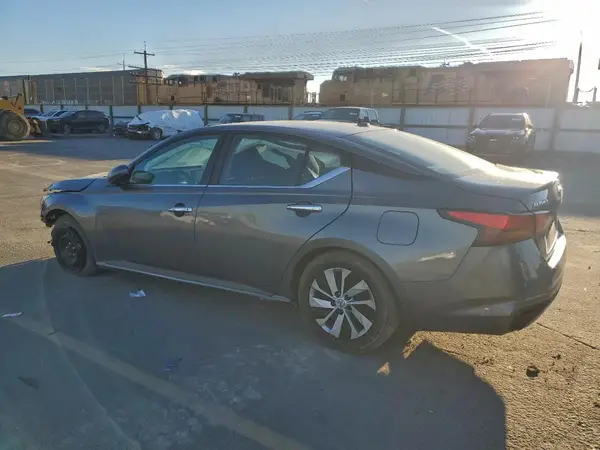 1N4BL4BV7LC247136 2020 NISSAN ALTIMA - Image 2