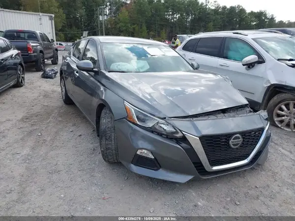 1N4BL4BV7LC263174 2020 NISSAN ALTIMA - Image 1