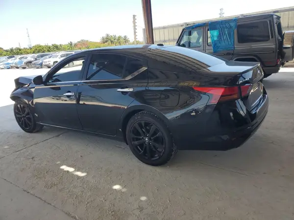 1N4BL4BV7LN321174 2020 NISSAN ALTIMA - Image 2