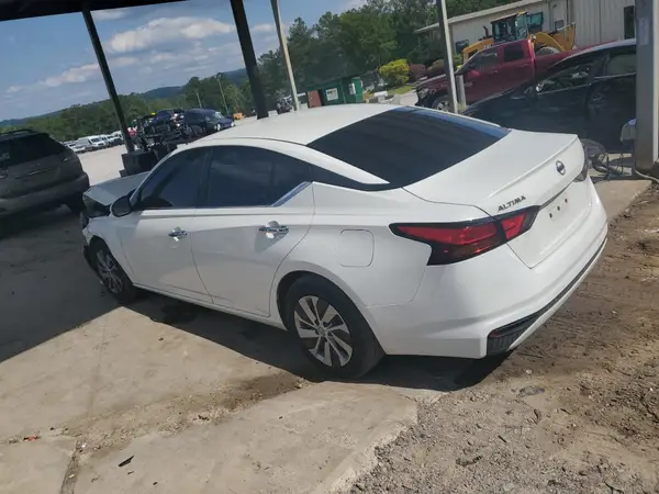 1N4BL4BV7MN360882 2021 NISSAN ALTIMA - Image 2