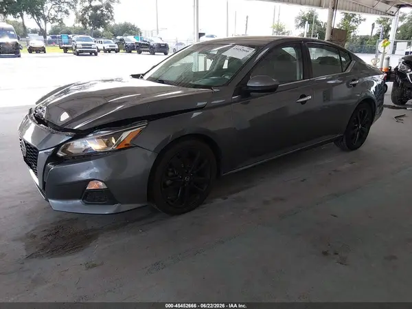 1N4BL4BV7MN369629 2021 NISSAN ALTIMA - Image 2